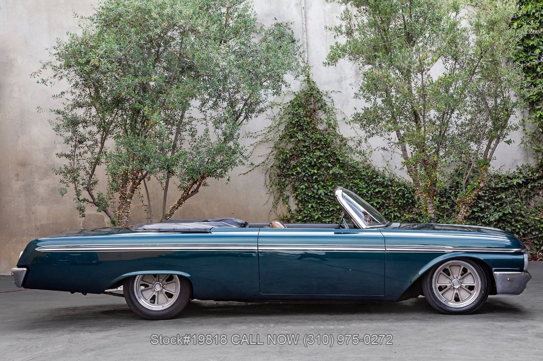 Ford Galaxie in Los Angeles, CA 5 - 17867520