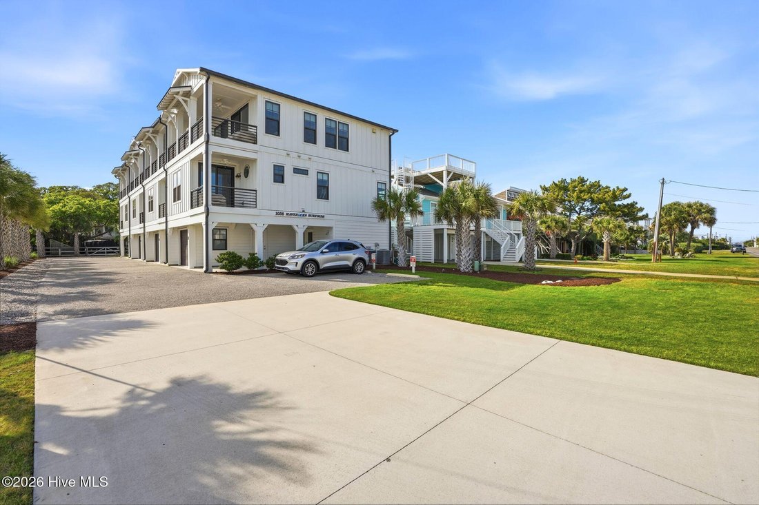 Townhouse in Kure Beach, North Carolina, United States 4 - 17860960