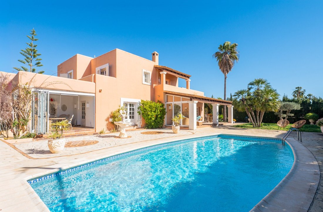 Villa in S'Argamassa, Santa Eulària des Riu, Balearische Inseln 1 - 17862380