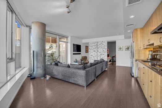 Condo in Salt Lake City, Utah, United States 5 - 17865276