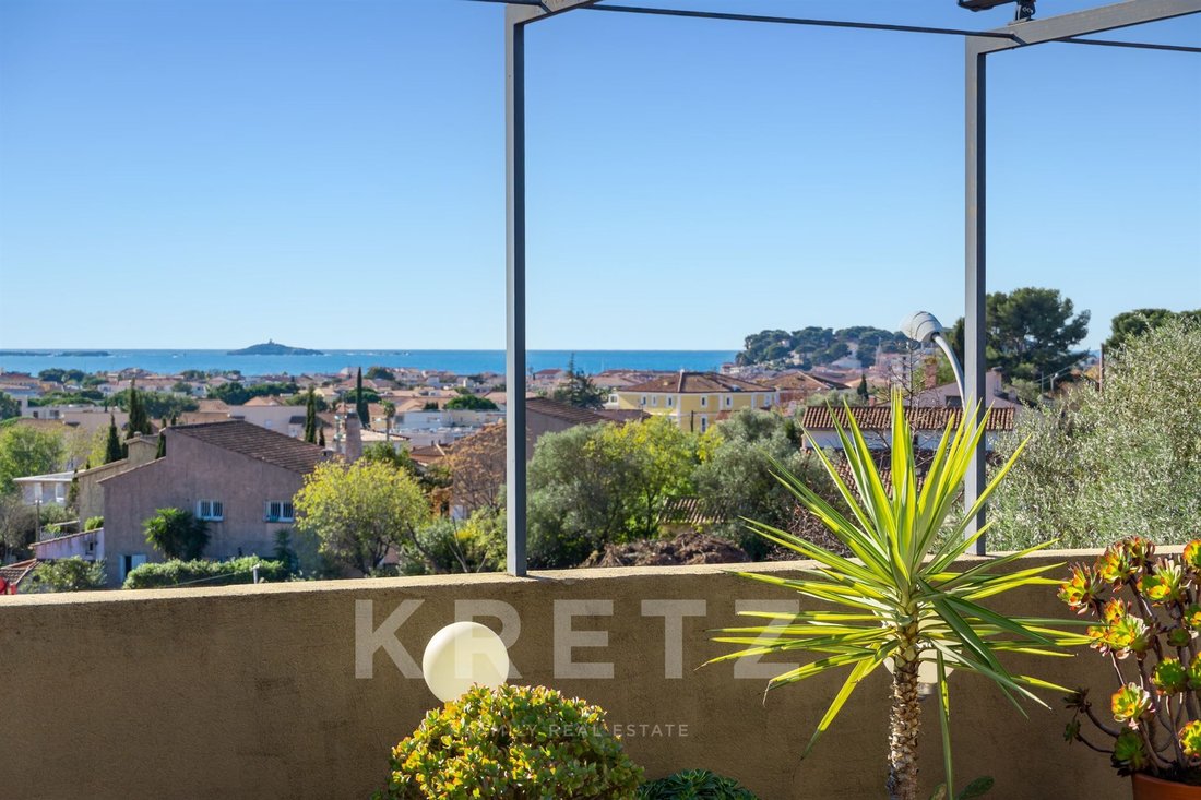 Apartment in Sanary-sur-Mer, Provence-Alpes-Côte d'Azur, France 1 - 17867270