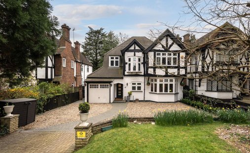 House in Edgware, Barnet, England 1