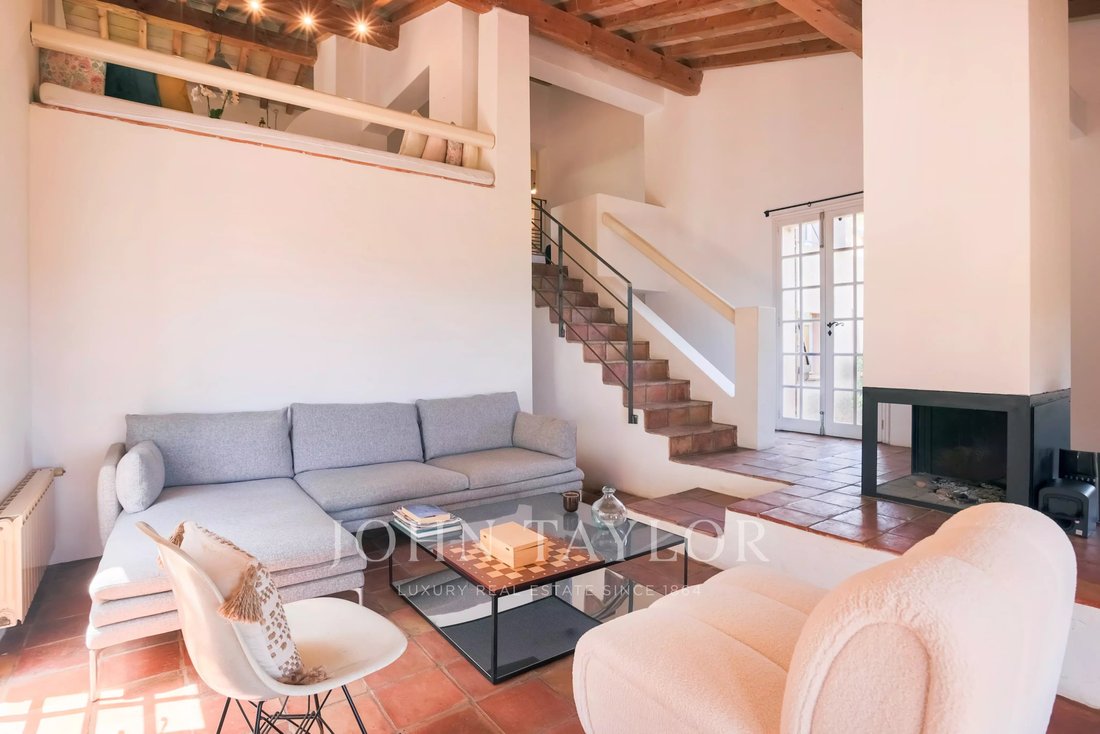 Estate in La Croix-Valmer, Provence-Alpes-Côte d'Azur, France 4 - 17860913
