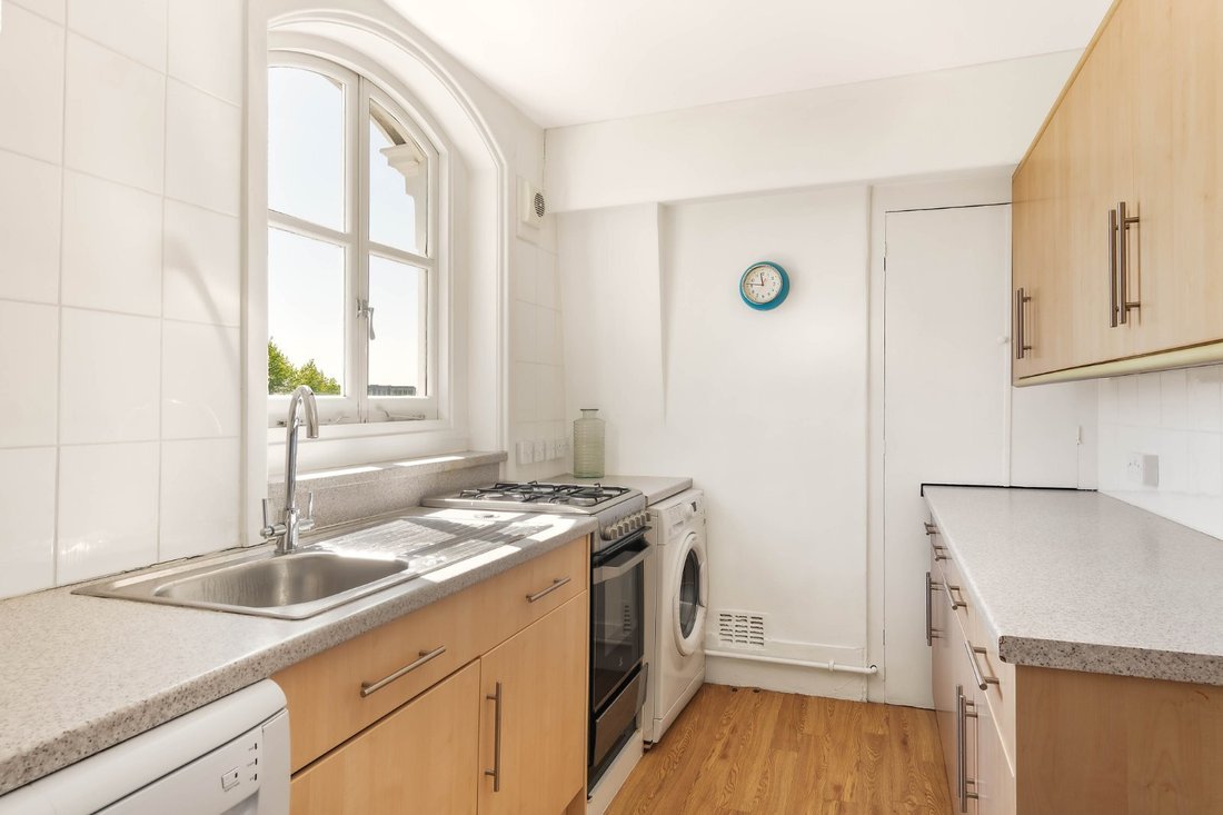 Apartment in Campden Hill, Kensington And Chelsea, England 5 - 17860920