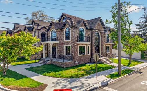 House in New York, New York, United States 1