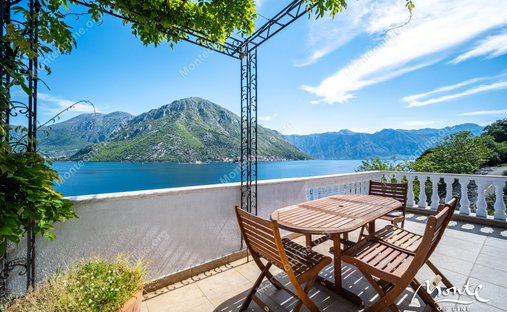 Apartment in Kostanjica, Kotor, Herceg Novi Municipality, Montenegro 1