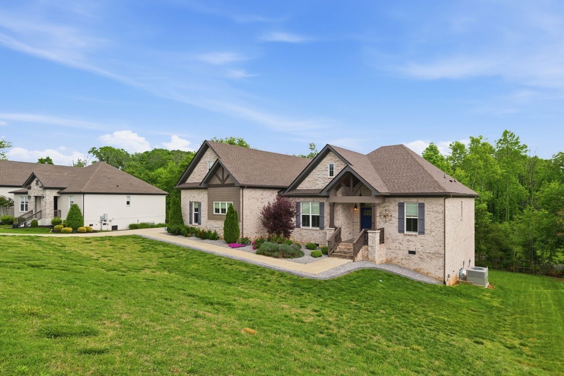 House in Columbia, Tennessee, United States 3 - 17869390