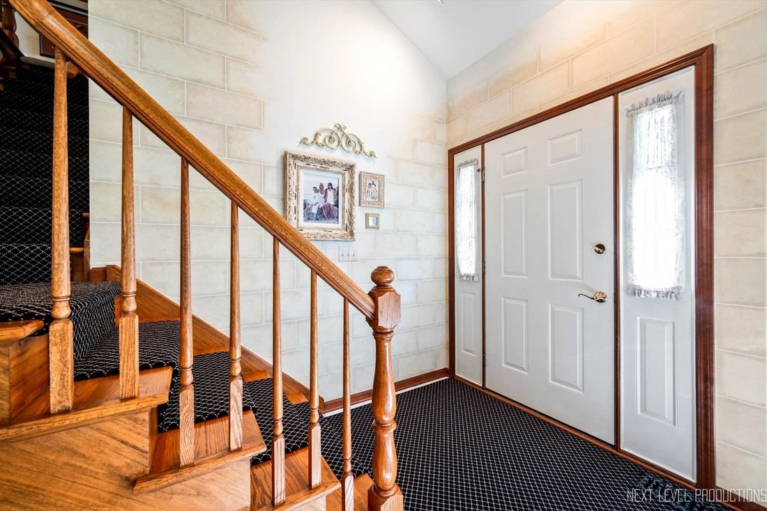 Townhouse in St. Charles, Illinois, United States 4 - 17869479
