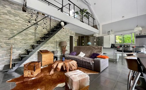 House in Chindrieux, Auvergne-Rhône-Alpes, France 1