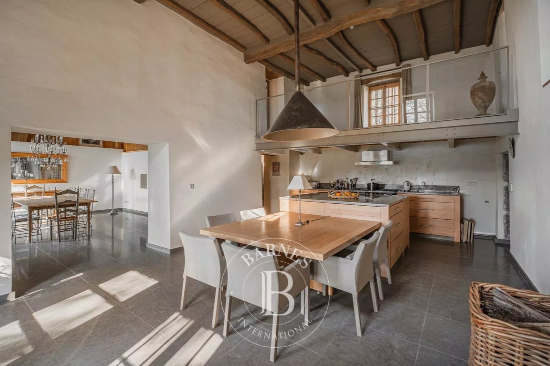 Country House in Charnecles, Auvergne-Rhône-Alpes, France 3 - 17449012