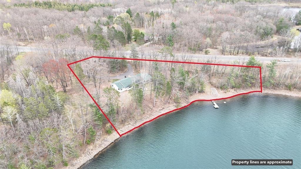 House in Stone Lake, Wisconsin, United States 2 - 17864615