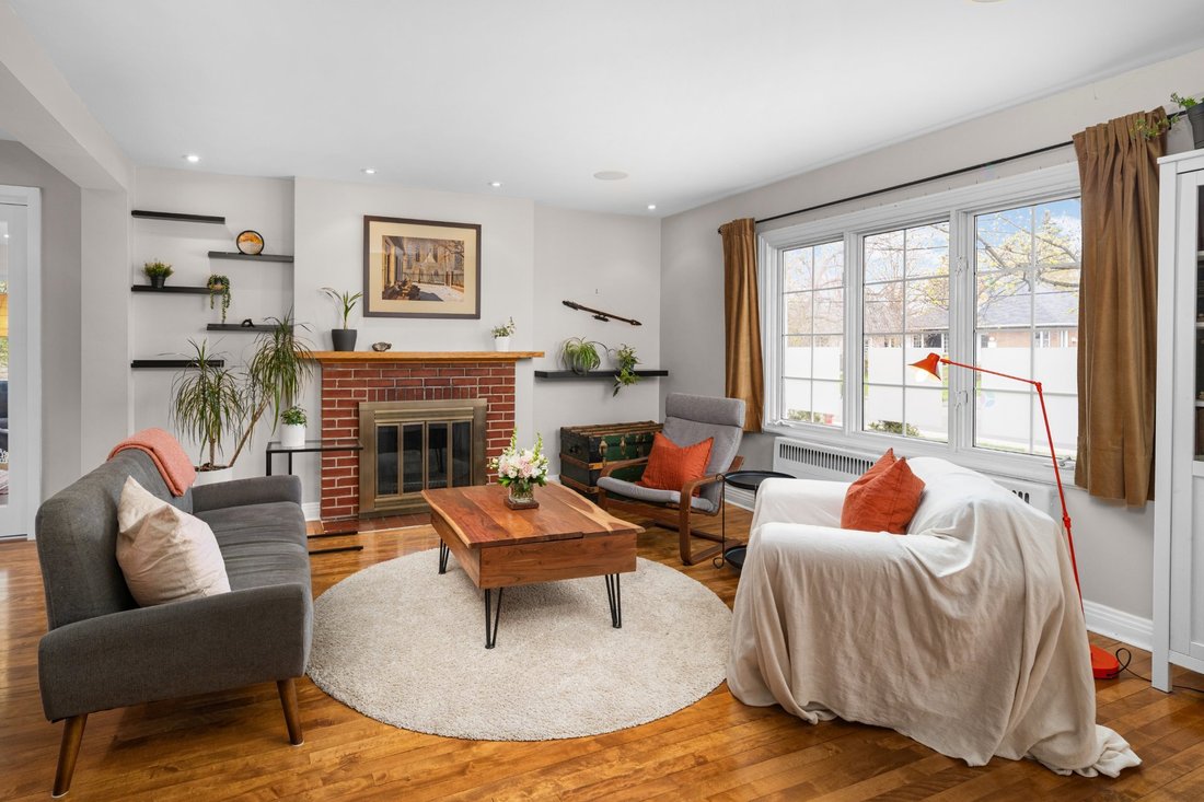 House in Pointe-Claire, Quebec, Canada 5 - 17864732