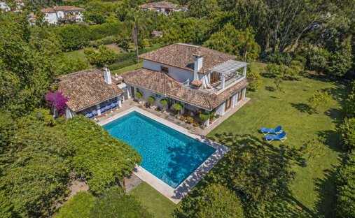 Villa a Estepona, Andalusia, Spagna 1