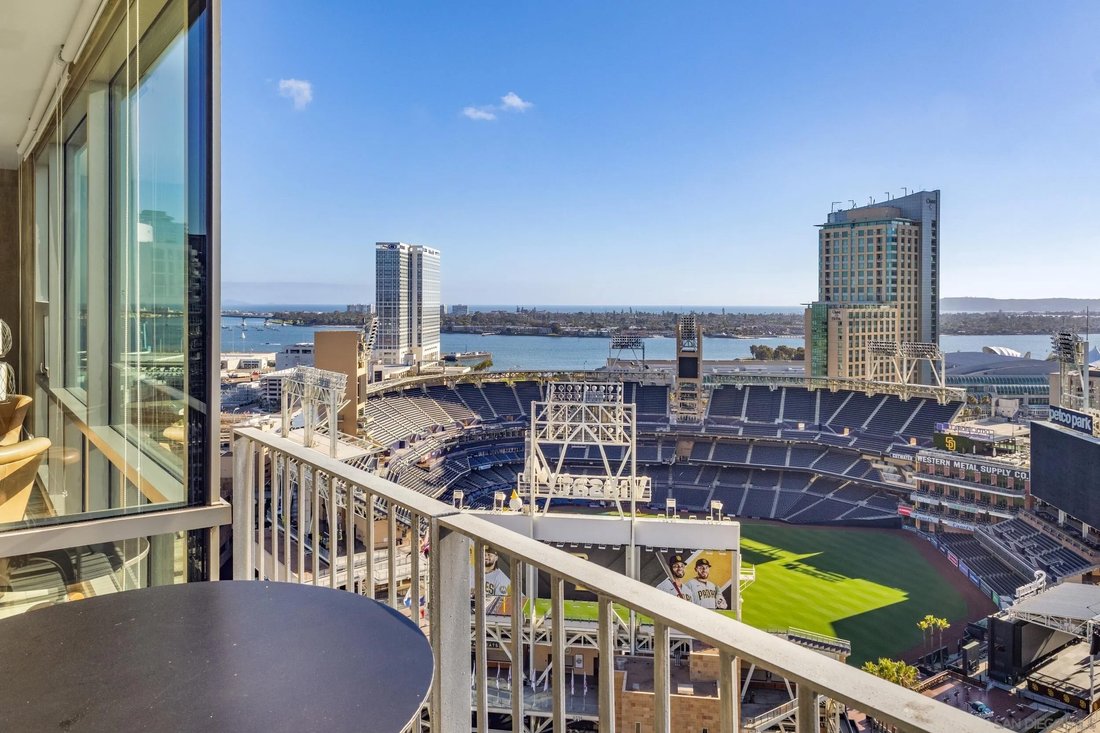 Condo in San Diego, California, United States 2 - 17865870