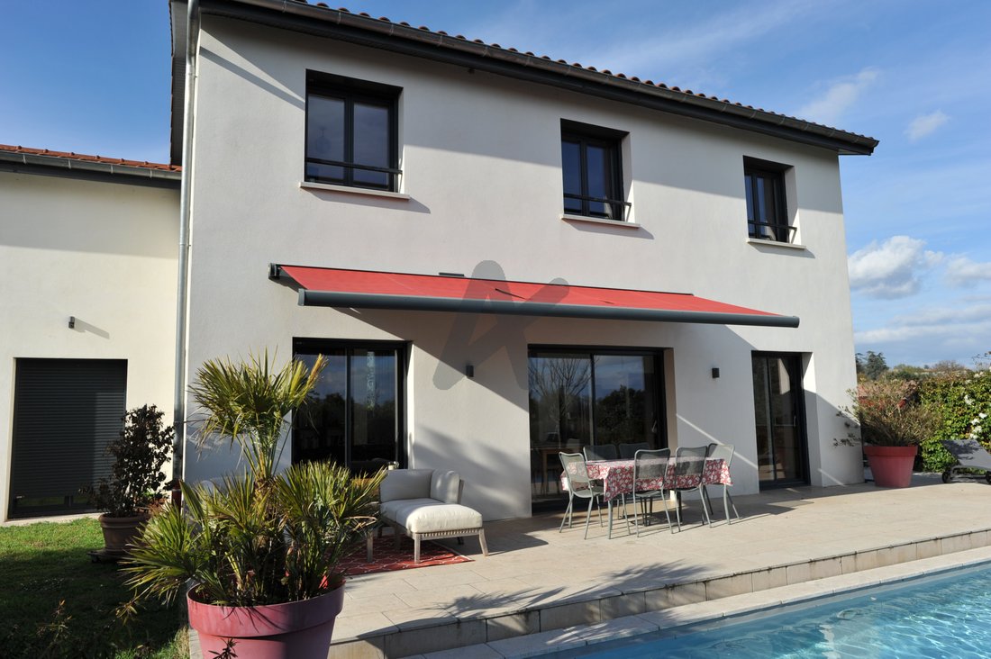 Villa in Saint-Bernard, Auvergne-Rhône-Alpes, France 3 - 17865266
