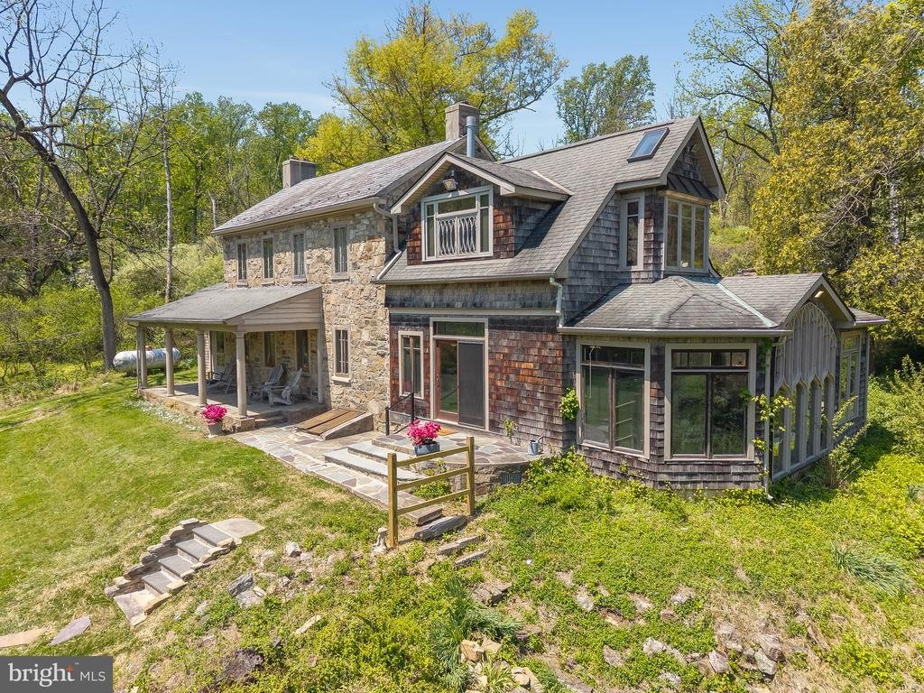 House in Milford, New Jersey, United States 1 - 17863014