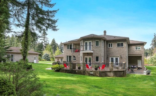 House in Comox, British Columbia, Canada 1