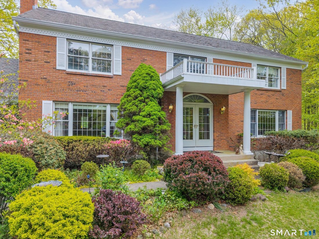 House in Cheshire, Connecticut, United States 2 - 17867051
