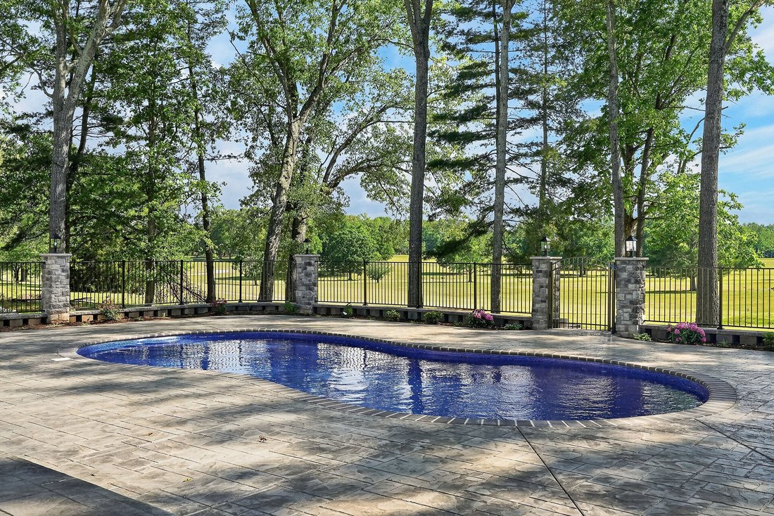 House in McMinnville, Tennessee, United States 3 - 17869335