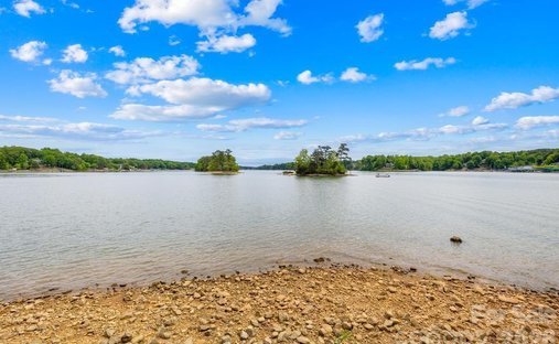 Land in Statesville, North Carolina, United States 1