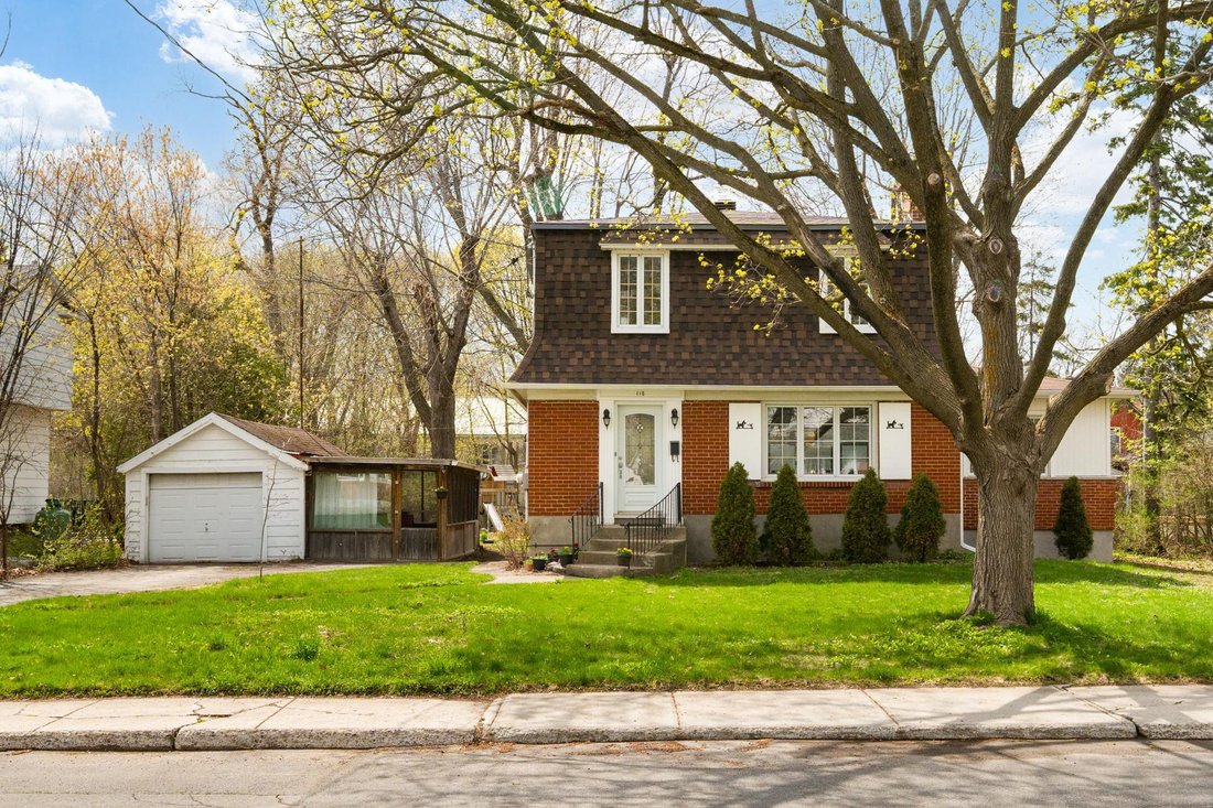 House in Pointe-Claire, Quebec, Canada 2 - 17864732