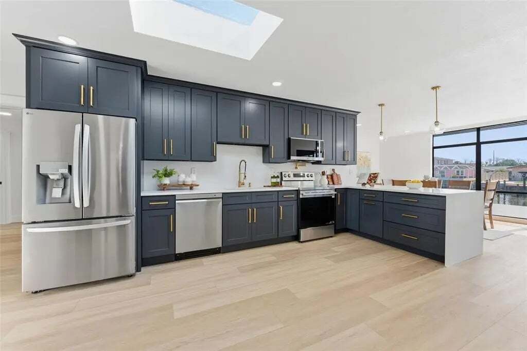 House in Tampa, Florida, United States 4 - 17868431