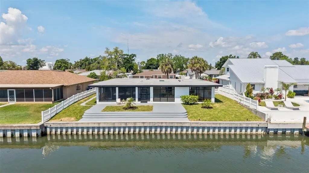 House in Tampa, Florida, United States 2 - 17868431