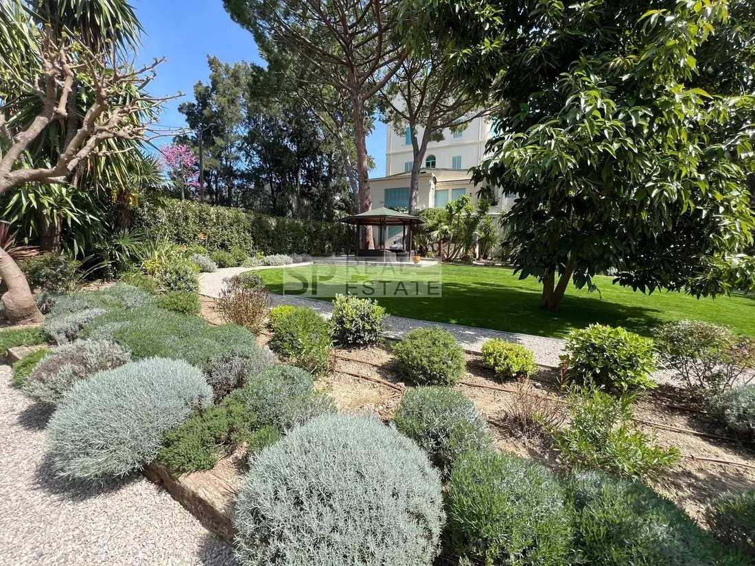Apartment in Montfleury, Cannes, France 1 - 17862261