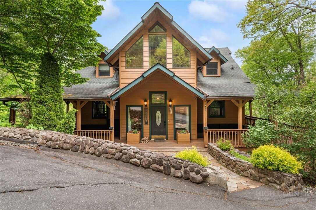 House in Burnsville, North Carolina, United States 1 - 17863119