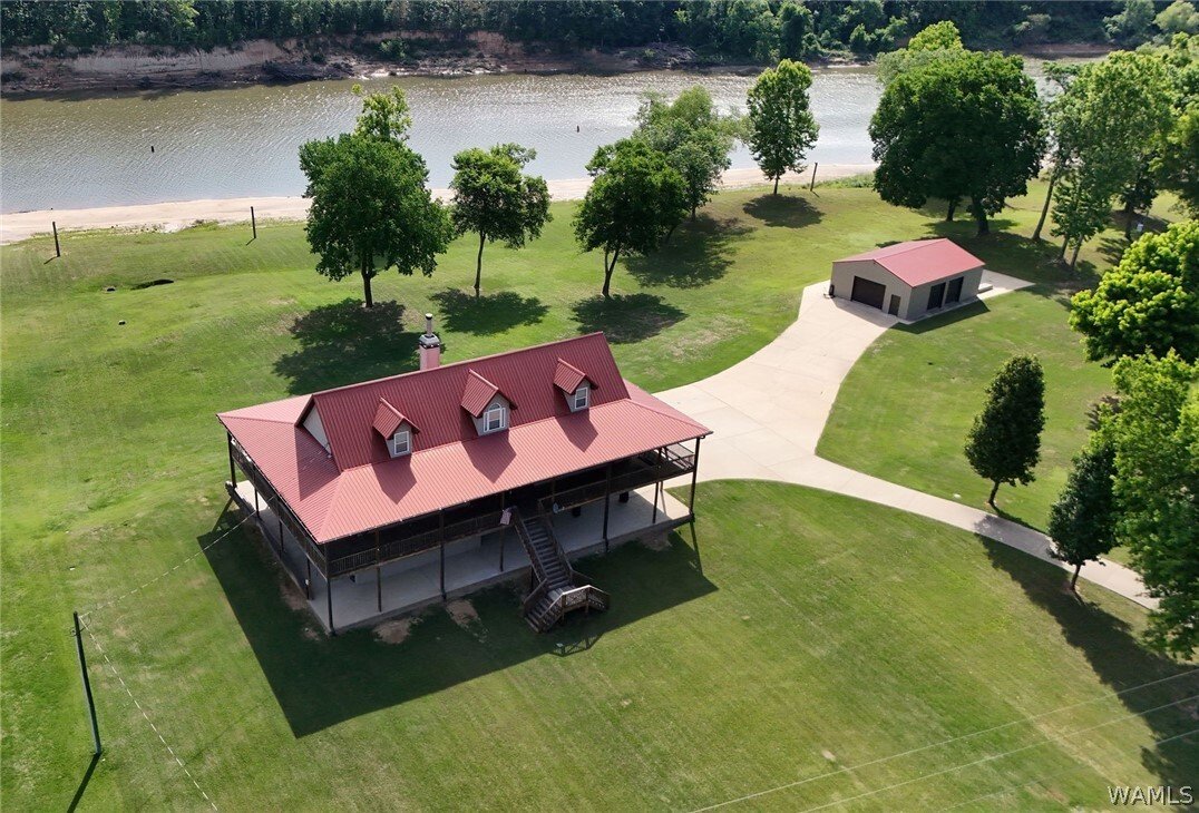 House in Moundville, Alabama, United States 1 - 17863091