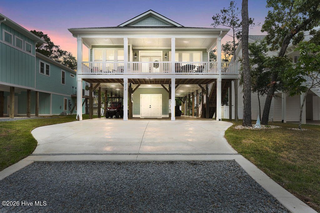 House in Oak Island, North Carolina, United States 4 - 17864378