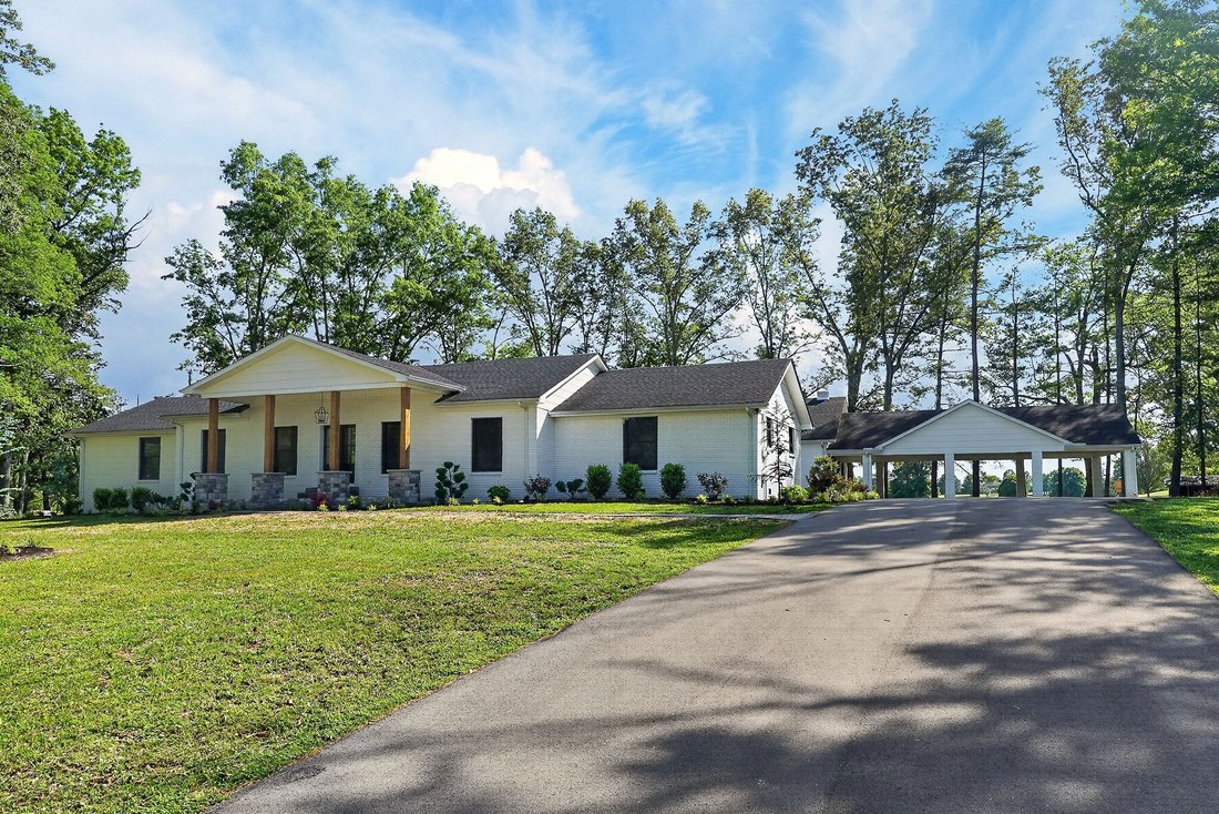 House in McMinnville, Tennessee, United States 5 - 17869335