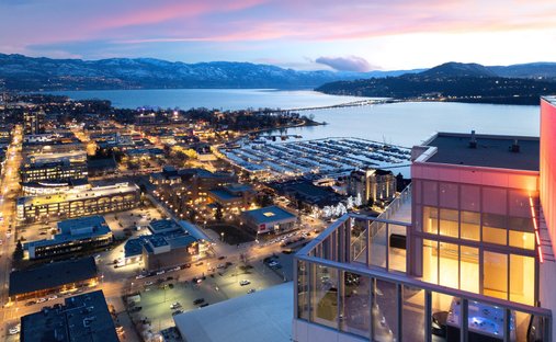 House in Kelowna, British Columbia, Canada 1