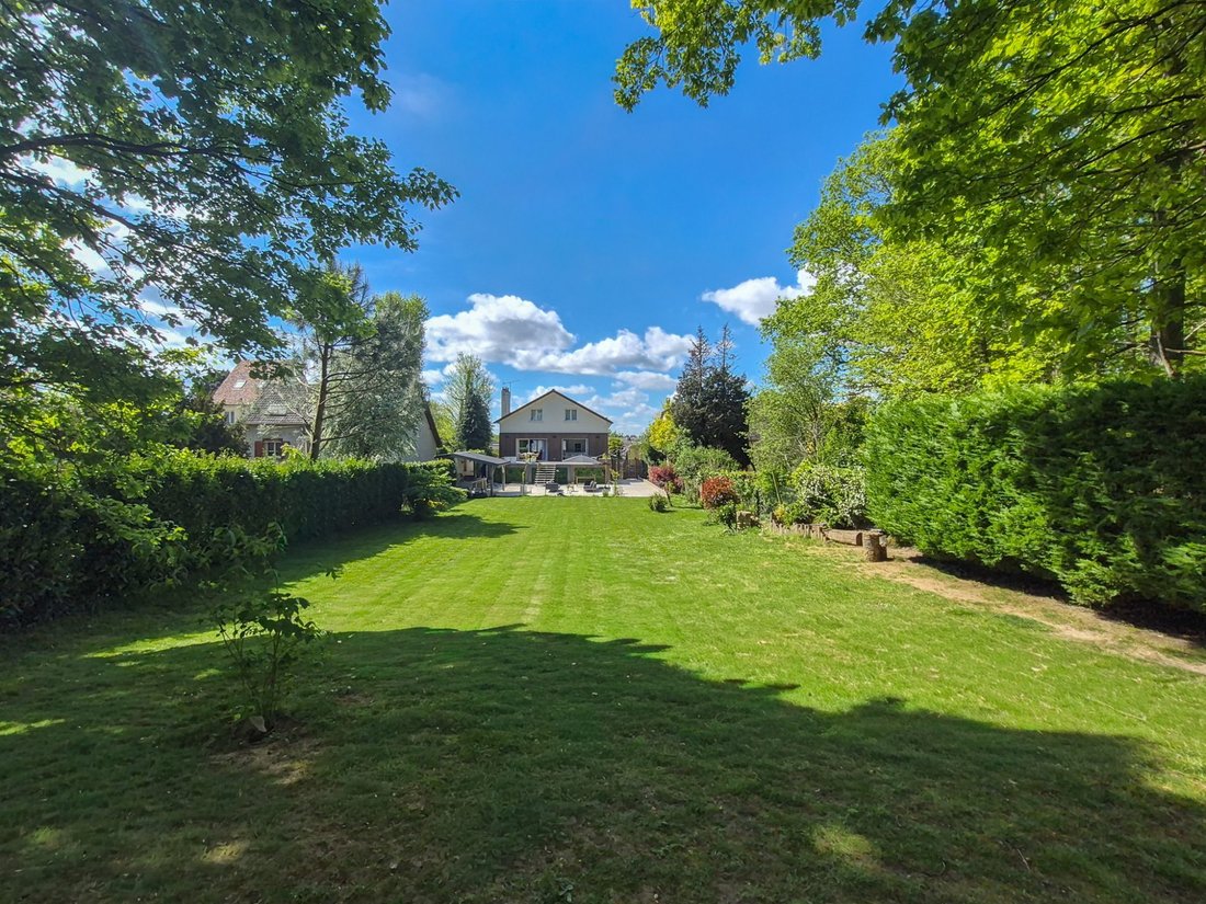 House in Saulx-les-Chartreux, Ile-de-France, France 2 - 17865188
