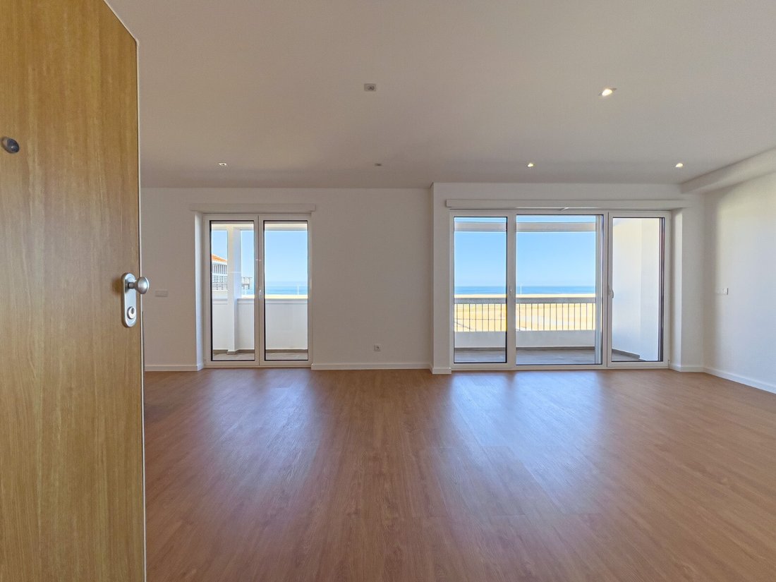 Apartment in Buarcos e Sao Juliao, Coimbra District, Portugal 3 - 17862338