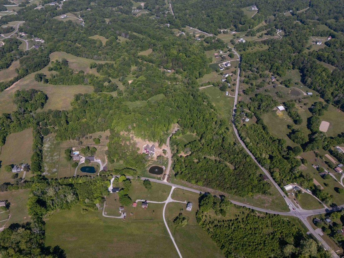 Land in College Grove, Tennessee, United States 1 - 17868599