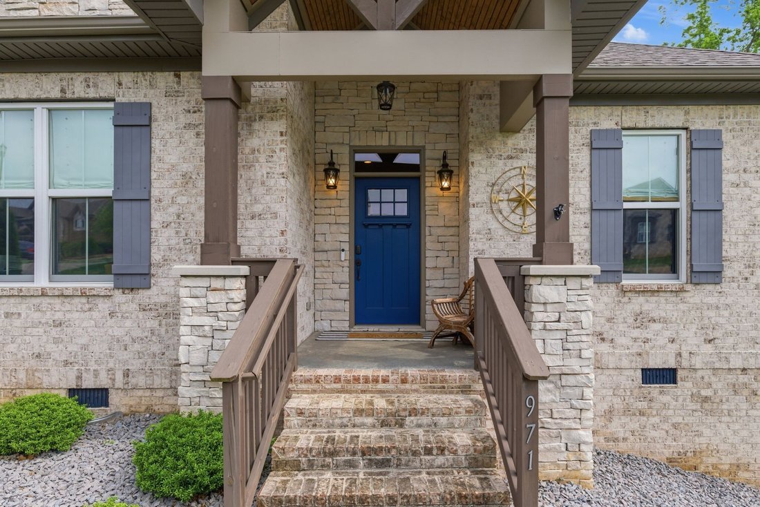 House in Columbia, Tennessee, United States 5 - 17869390
