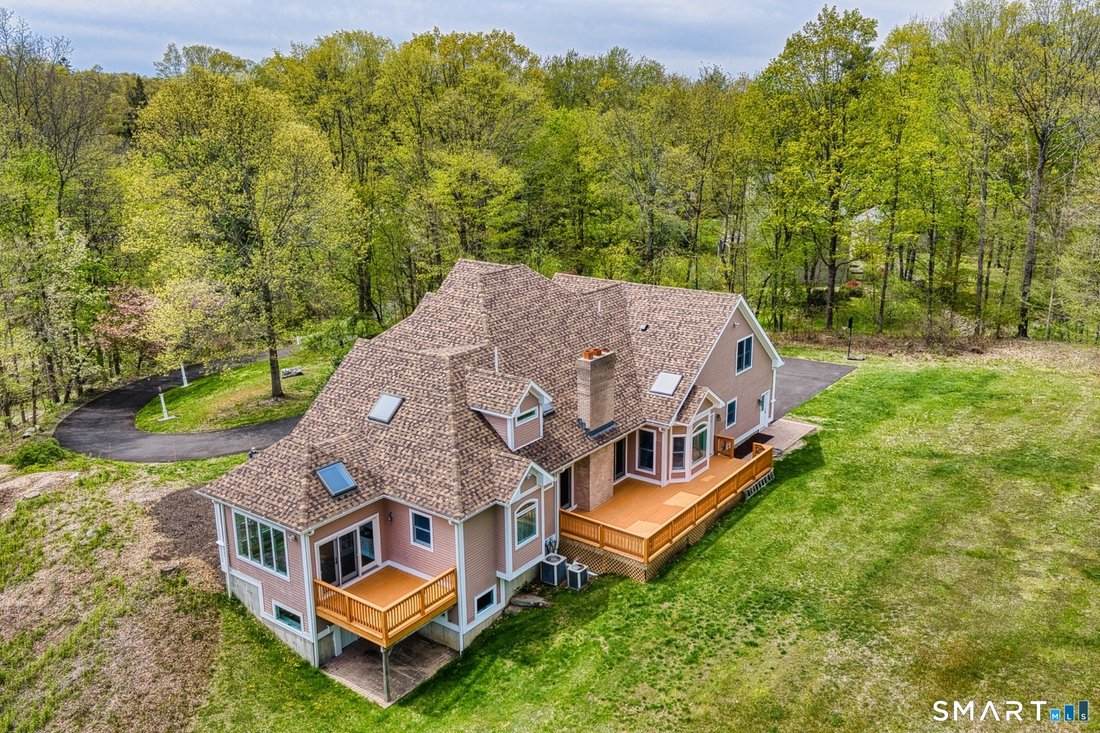 House in Woodbridge, Connecticut, United States 4 - 17678532