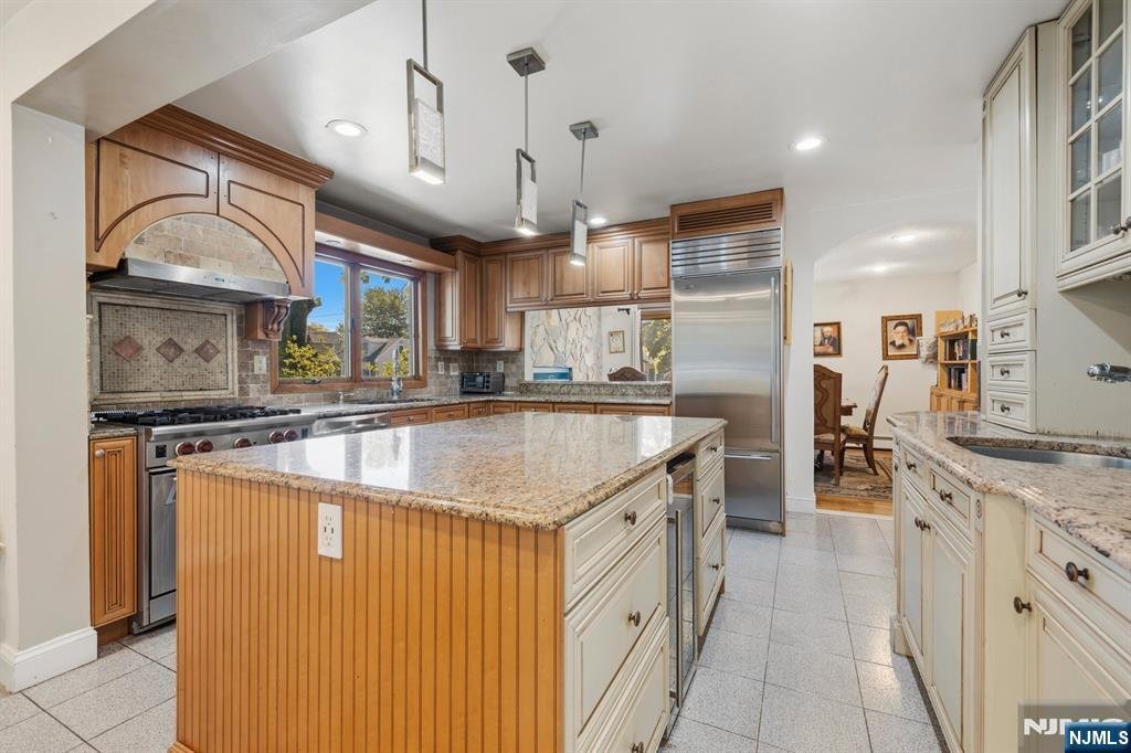 House in Fair Lawn, New Jersey, United States 3 - 17868527