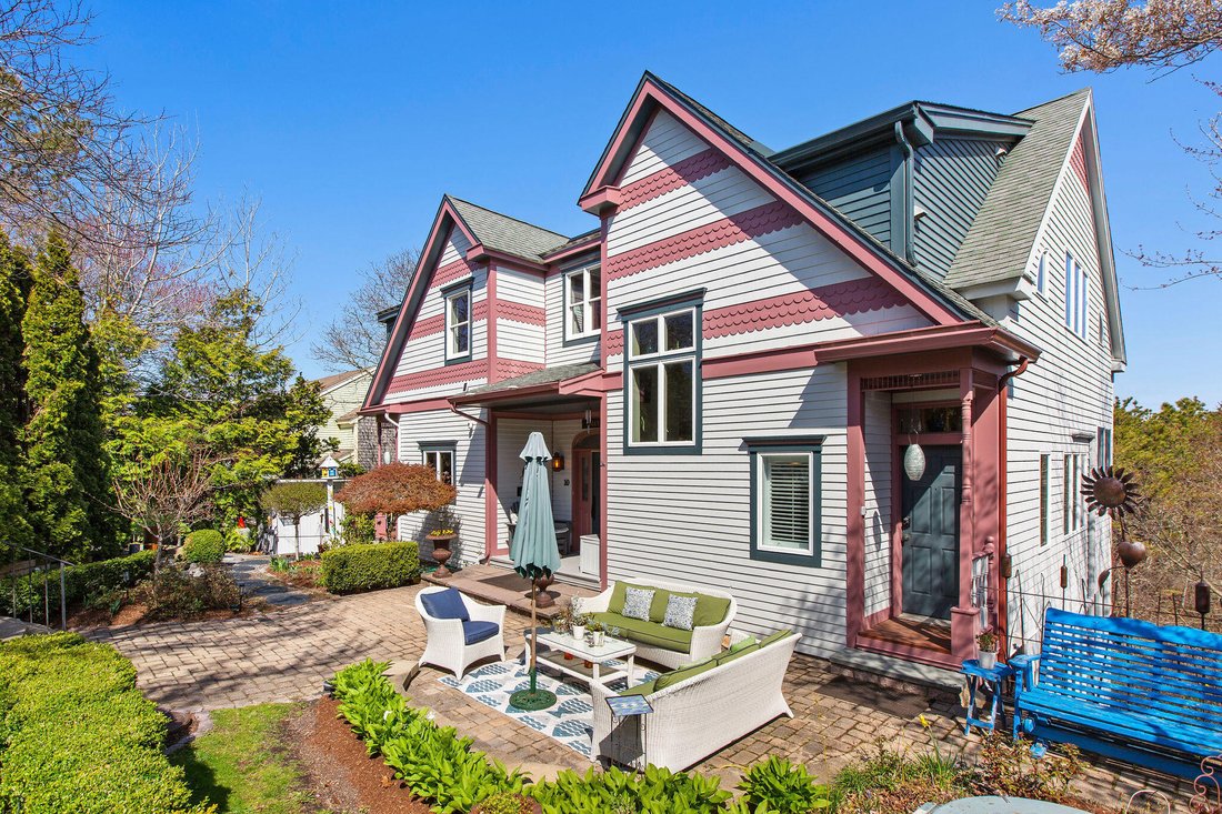 House in Provincetown, Massachusetts, United States 3 - 17864141