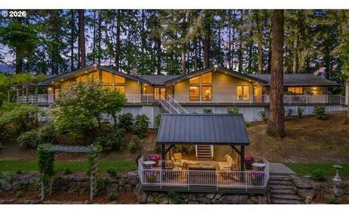 House in Vancouver, Washington, United States 1