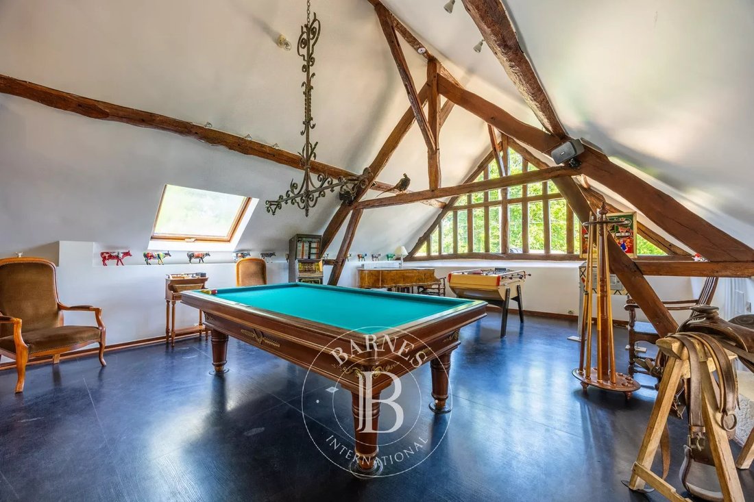 Estate in Anet, Centre-Val de Loire, France 5 - 17862842
