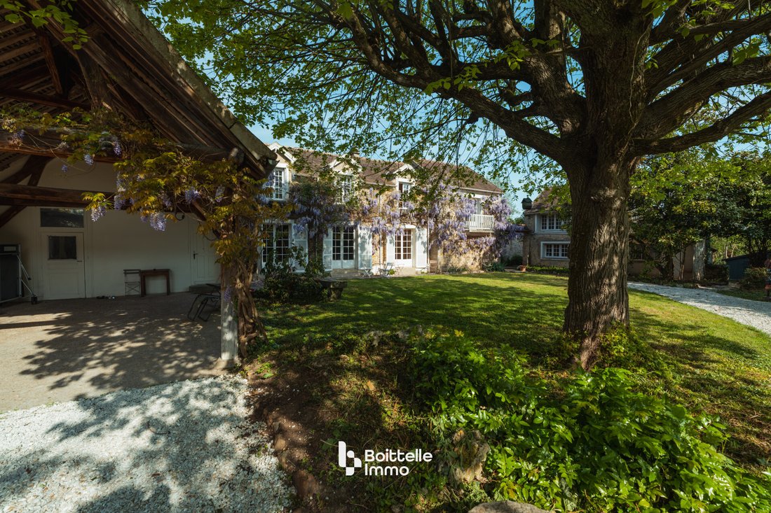 House in Bois et Forêt de Fontainebleau, Dammarie-les-Lys, France 1 - 17865614