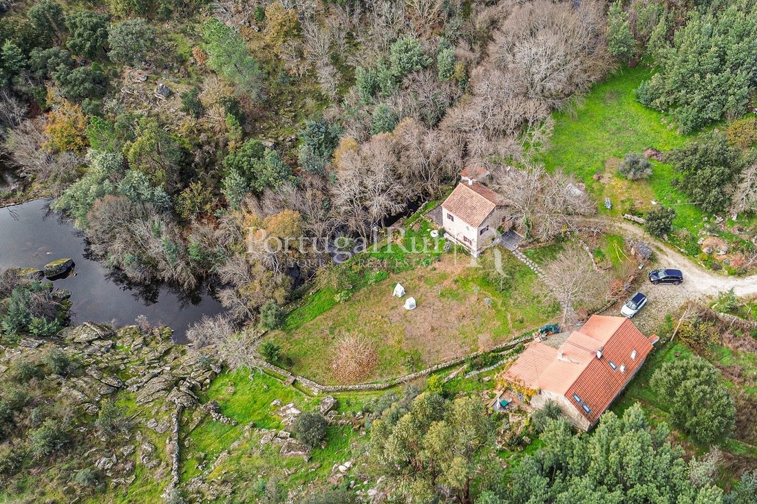 Finca in Alcains, Castelo Branco District, Portugal 1 - 14961366