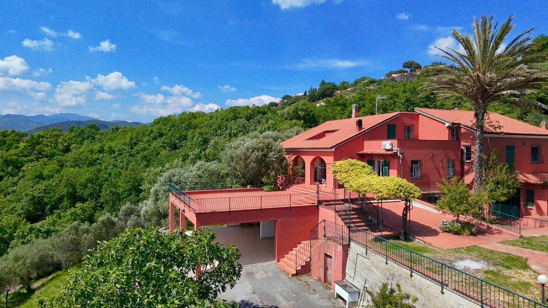 Villa in San Bernardino - Monticello, Finale Ligure, Liguria 1 - 17868151