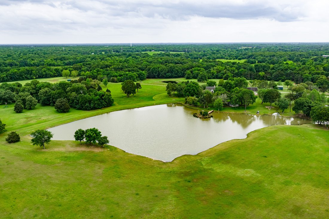House in Edgewood, Texas, United States 4 - 17863262