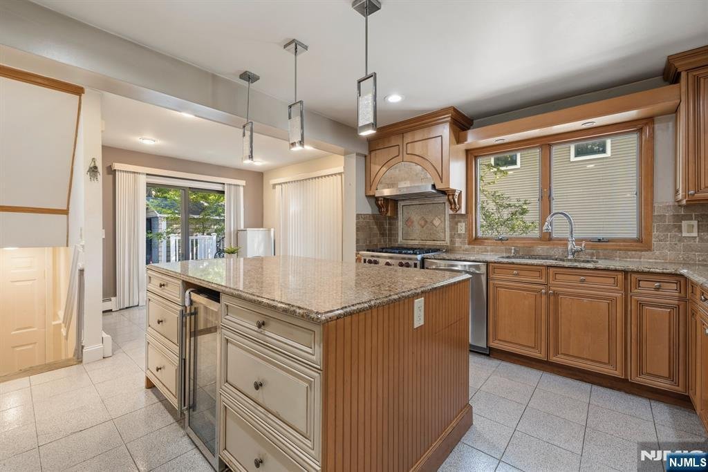 House in Fair Lawn, New Jersey, United States 2 - 17868527