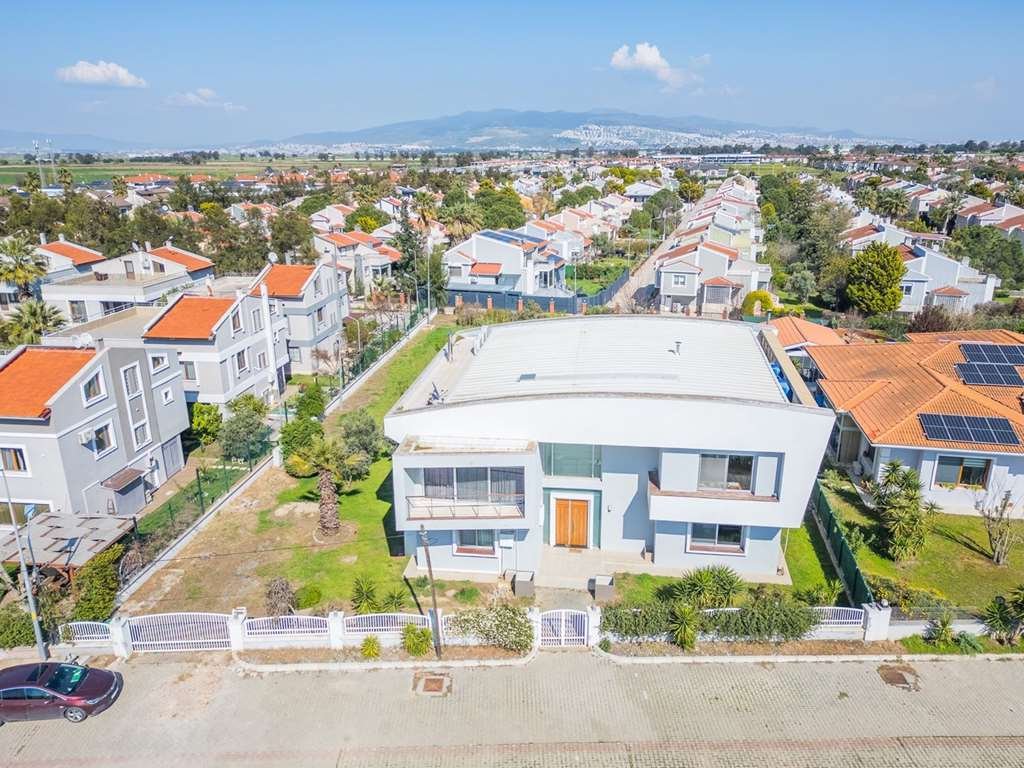 Villa en Esmirna, Esmirna, Turquía 1 - 17866267