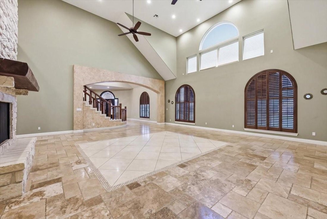 House in Orange, Texas, United States 5 - 17866296