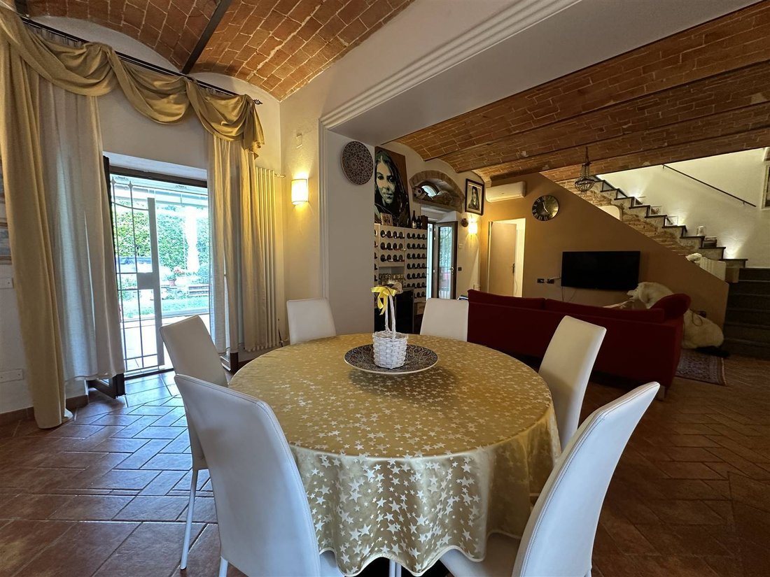 House in Historic Center, Livorno, Tuscany 3 - 17869374